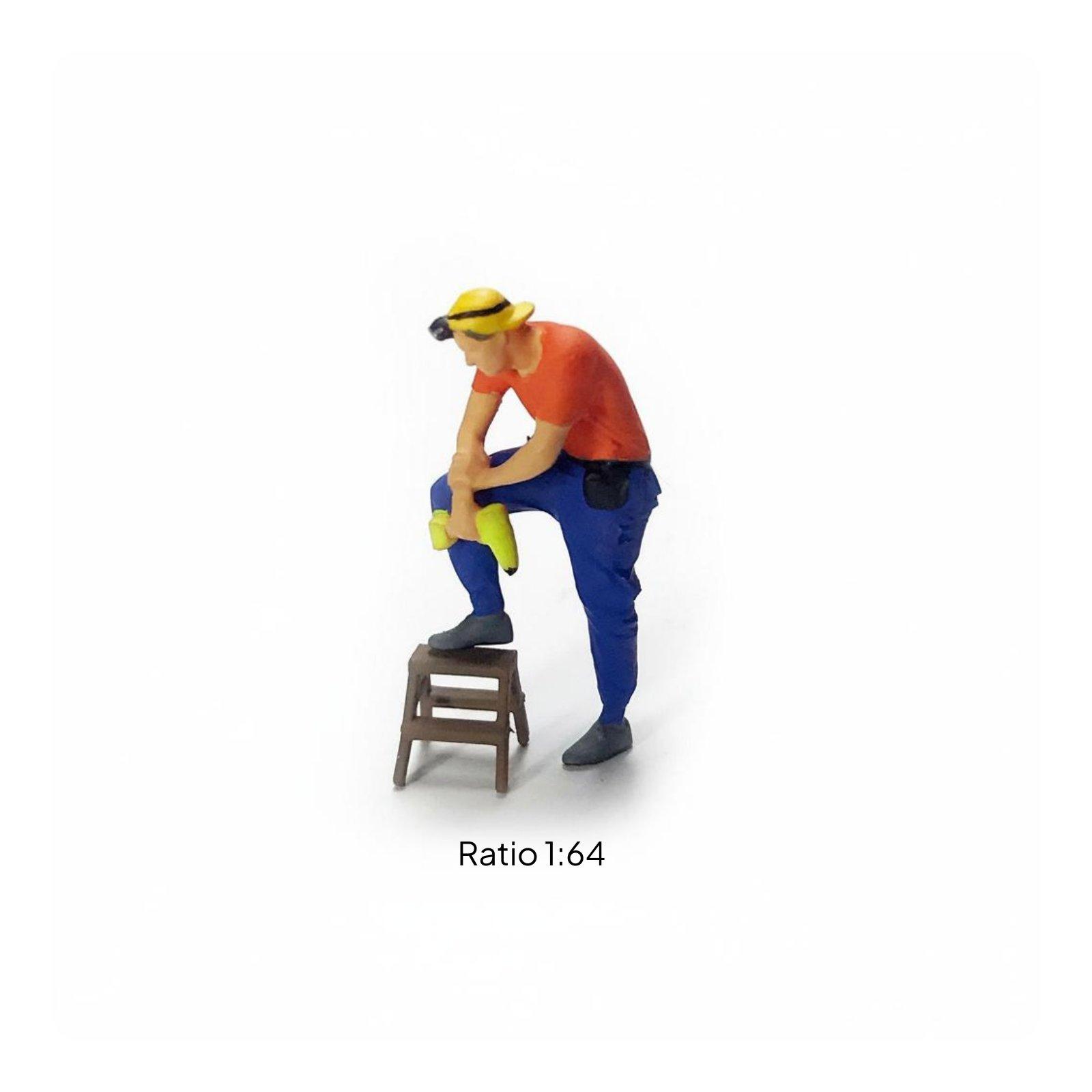 Hand Crafted Resin Repairman F - Resin Craft Workshop ulasan dan harga